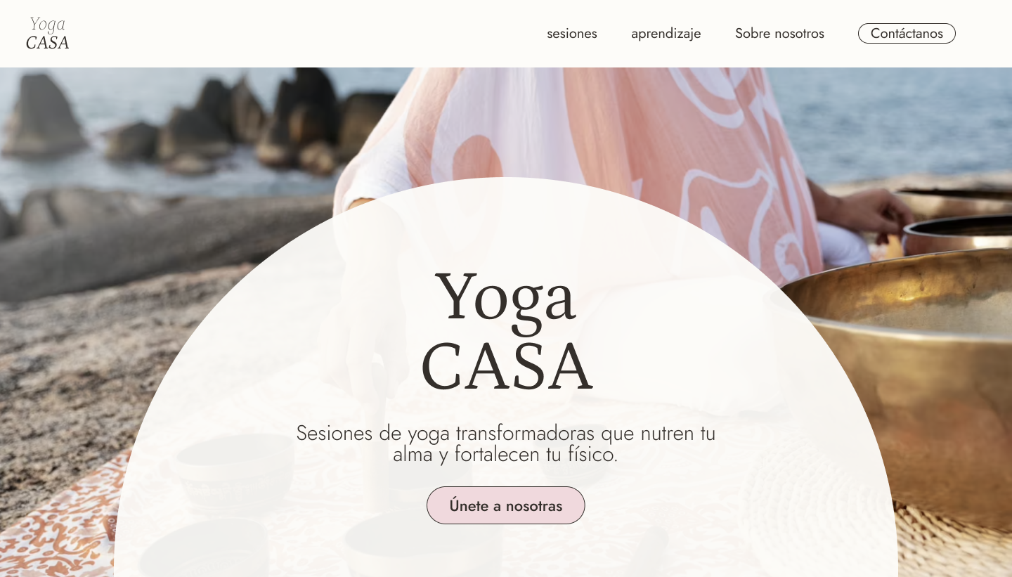 página principal del sitio web del estudio de yoga